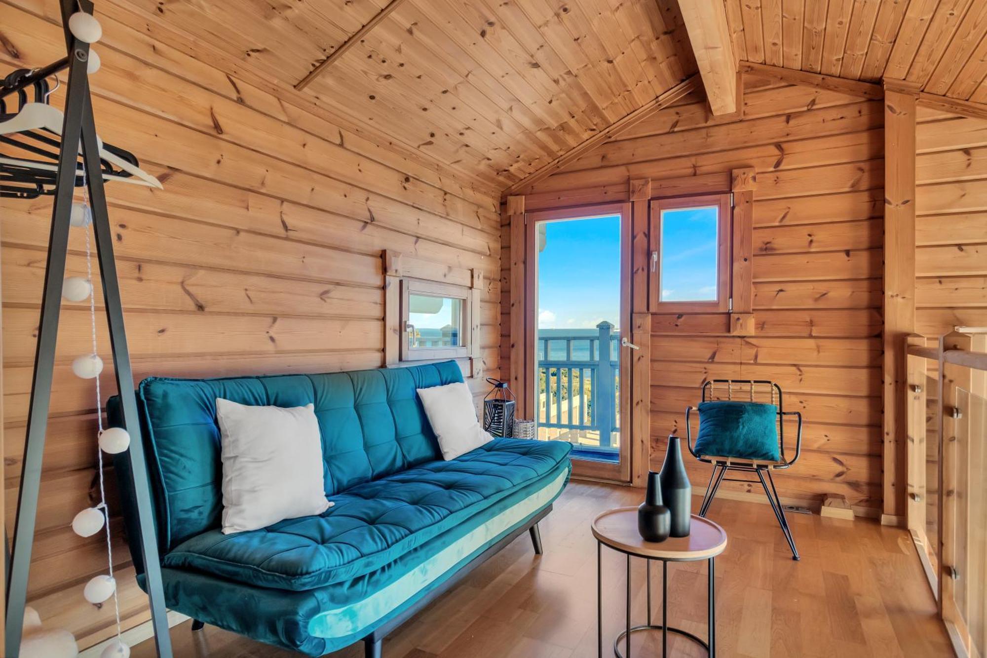 Increible Villa De Madera Con Vistas Al Mar Алхесирас Екстериор снимка